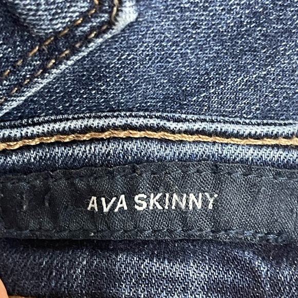 Lucky Brand AVA Skinny Raw Hem Distressed Jeans Women’s Size 4 - Picture 11 of 14